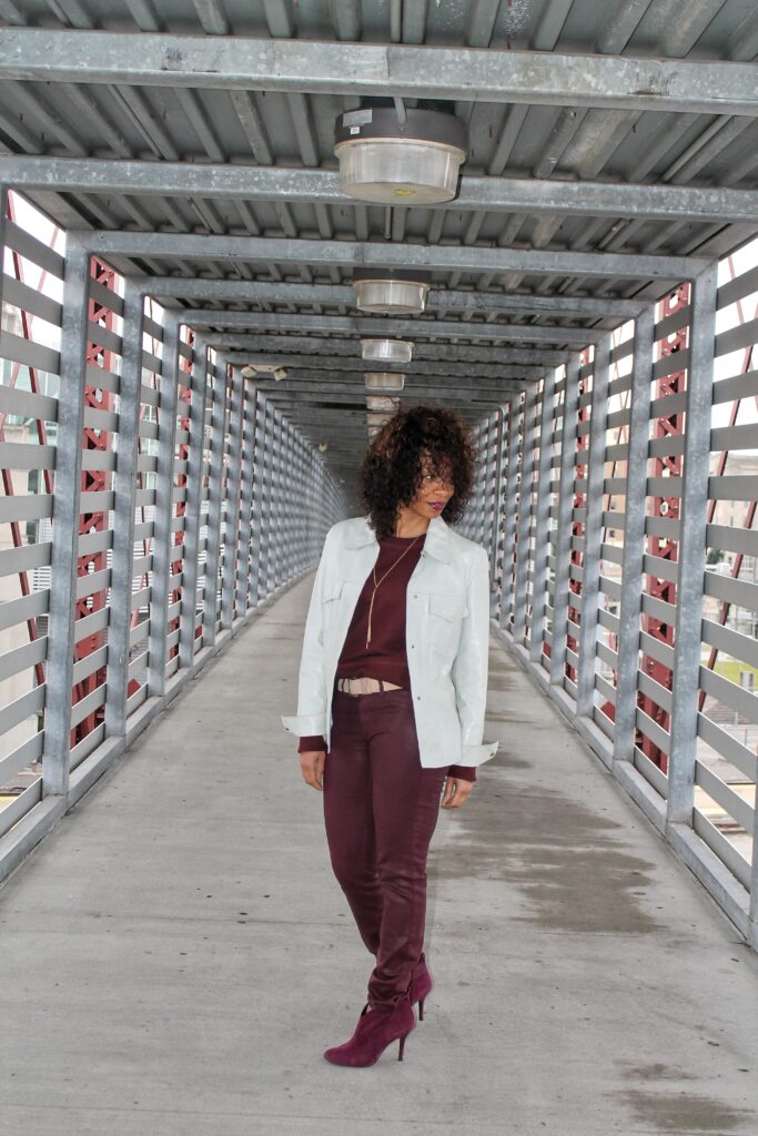 contrasting colors oxblood