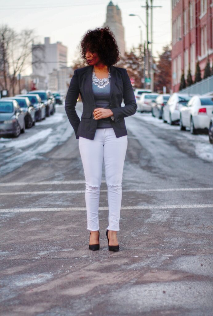 everyday black blazer, black blazer and skinny jeans