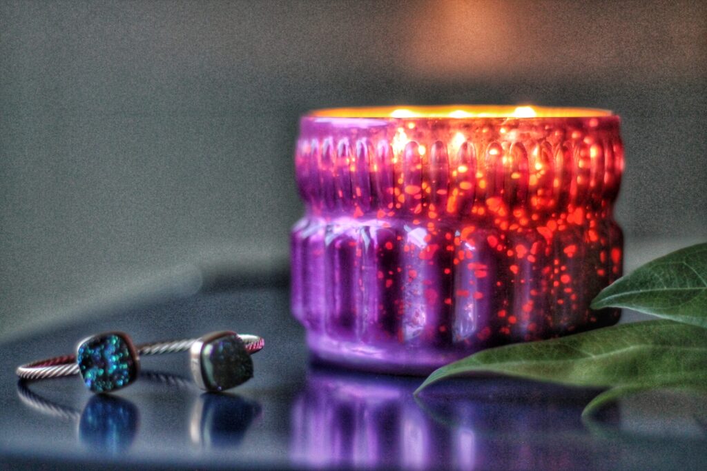 eight holiday gifts from charming charlies